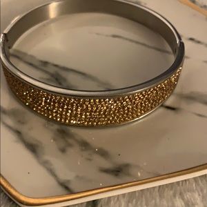 Yellow stone bracelet